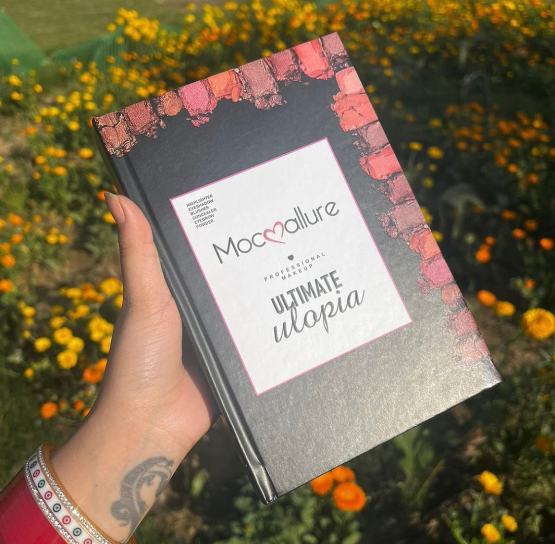 Mocallure - 4 Layers All-in-One Makeup Book Palette